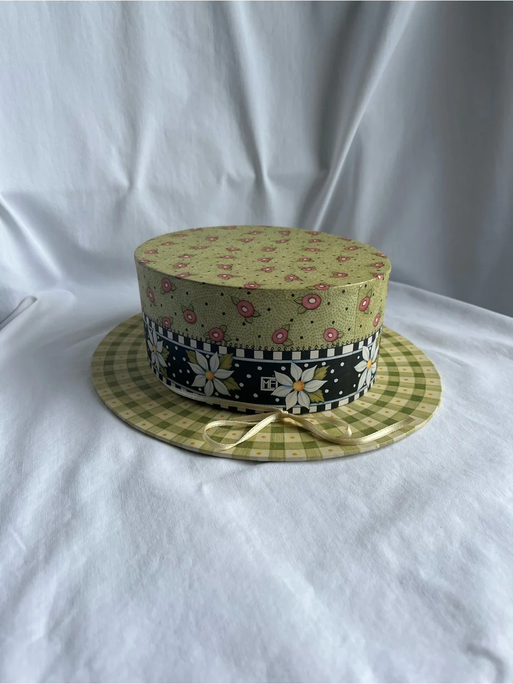 Punch Studio Green Floral Round Decorative Hat Box with Pink Interior